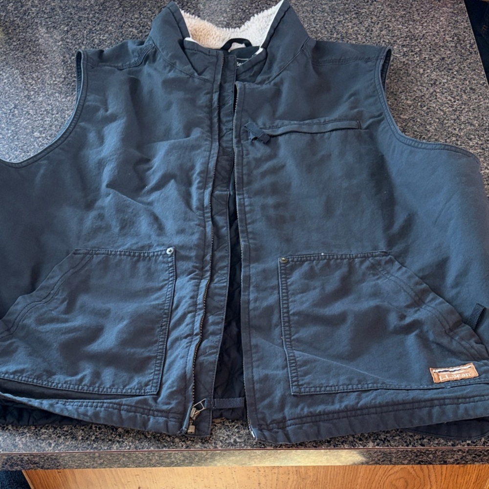 L.L. Bean Black Recycled Polyester Vest